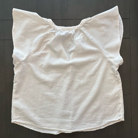 Simple white flutter sleeve split v-neck relaxed linen blend light weight top M - Picture 3 of 7